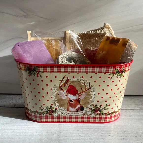 Handmade Christmas Soap Gift Tin, Deer with Santa Hat Tin, ( PRICE IS FIRM ) - Picture 8 of 8